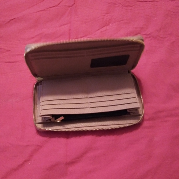 Wallet - Picture 2 of 2